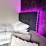 Helmi Villa, Keskellae Sauna Ilmainen Pysaekoeinti Wi-fi 75 Smarttv Omapiha فُوَكاتي