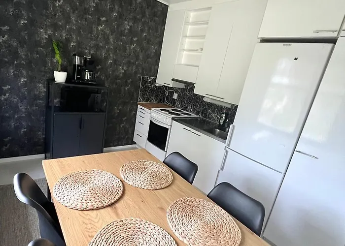 Apartment Helmi Villa, Keskellae Sauna Ilmainen Pysaekoeinti Wi-fi 75 Smarttv Omapiha Vuokatti