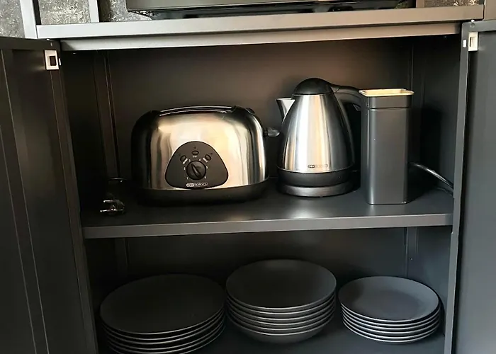 Helmi Villa, Keskellae Sauna Ilmainen Pysaekoeinti Wi-fi 75 Smarttv Omapiha *